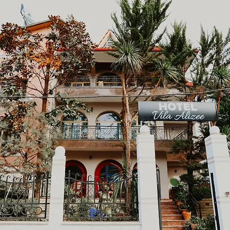 Alizee * Τίρανα