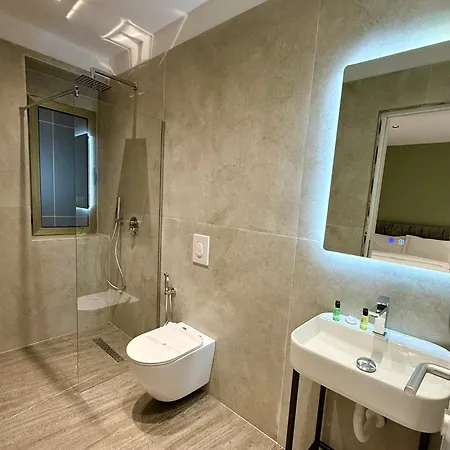 Alizee 酒店 地拉那